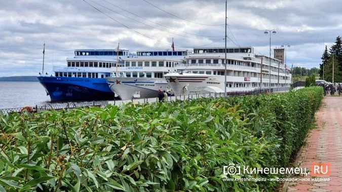 С начала турсезона Кинешма приняла уже более 160 круизных теплоходов фото 2