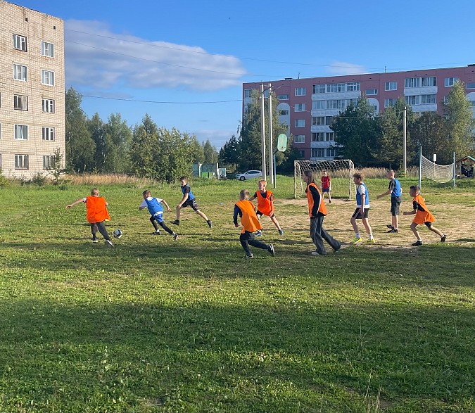 В Кинешме прошел турнир по футболу среди дворовых команд фото 10