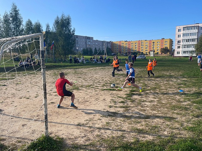 В Кинешме прошел турнир по футболу среди дворовых команд фото 3