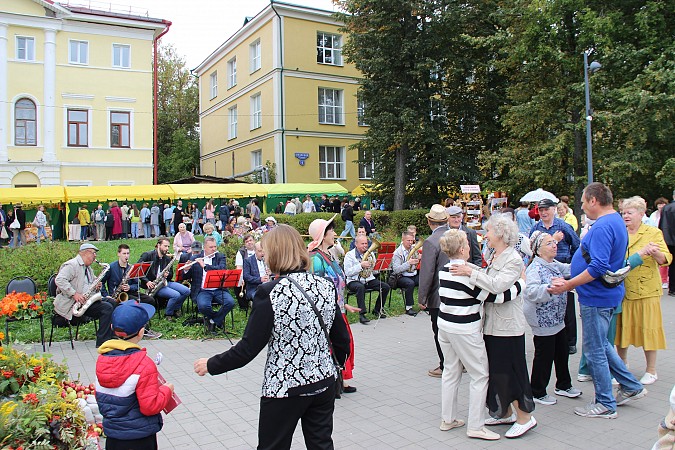 Более 12 тысяч человек посетили фестиваль «Кинешма купеческая» фото 4