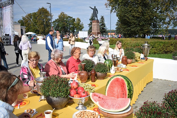 Более 12 тысяч человек посетили фестиваль «Кинешма купеческая» фото 7