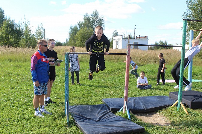 В Кинешме состоялись соревнования по воркауту фото 3