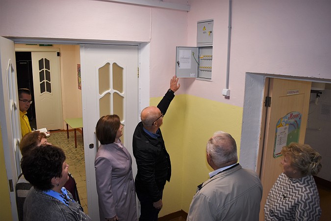 В детском саду №44 заменили окна и электропроводку фото 3