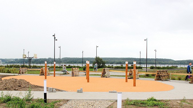 В Кинешме продолжаются работы по благоустройству стрелки у Никольского моста фото 2