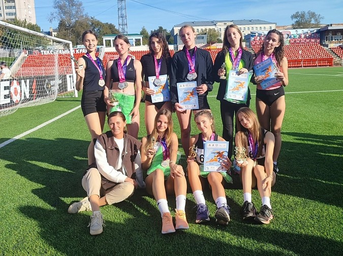 Легкоатлеты Кинешмы завоевали награды на соревнованиях памяти Альберта Скобцова фото 3