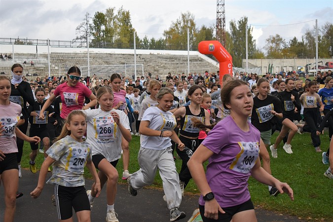 На старт «Кросса Нации» в Кинешме вышли более 1000 участников фото 27