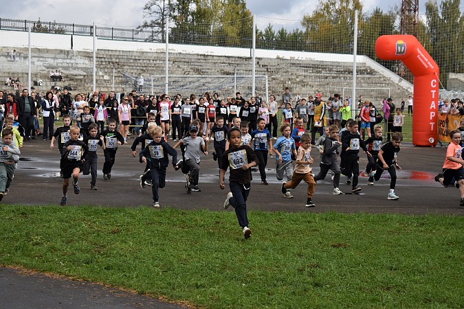 На старт «Кросса Нации» в Кинешме вышли более 1000 участников фото 15