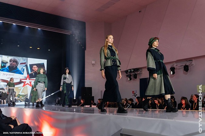 Коллекция кинешемки Арины Брусовой получила награду «Российской студенческой весны» фото 2