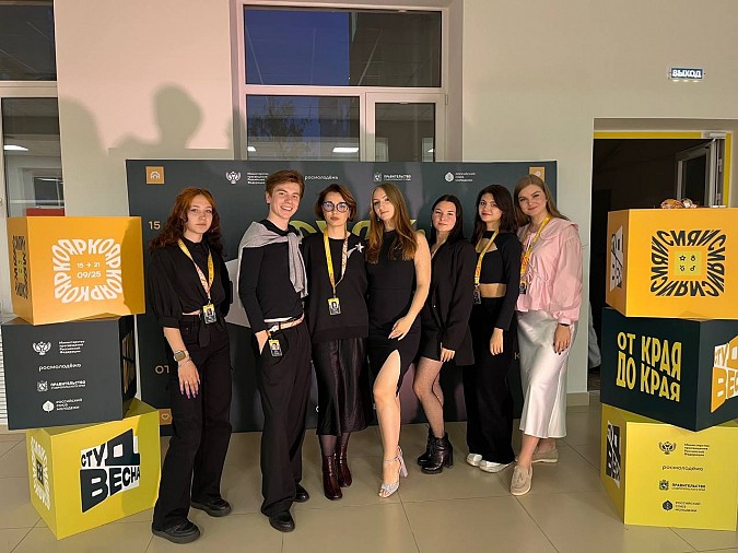 Коллекция кинешемки Арины Брусовой получила награду «Российской студенческой весны» фото 9