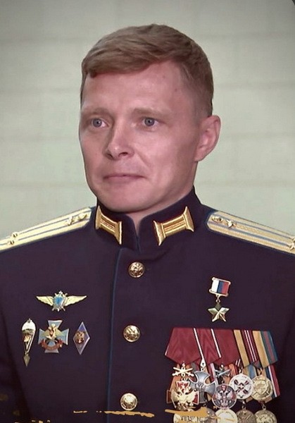 Глава Кинешмы Вячеслав Ступин встретился с Героем России Ильей Сизовым фото 3