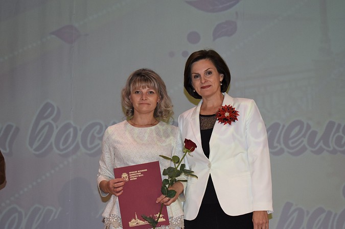 В Кинешме чествовали работников дошкольного образования фото 31