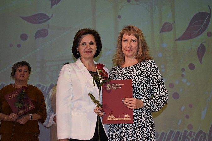 В Кинешме чествовали работников дошкольного образования фото 14