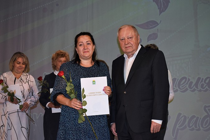 В Кинешме чествовали работников дошкольного образования фото 8