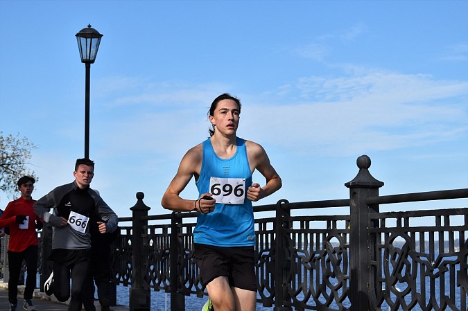 Более 500 человек вышли на старт пробега памяти маршала А.М.Василевского фото 20