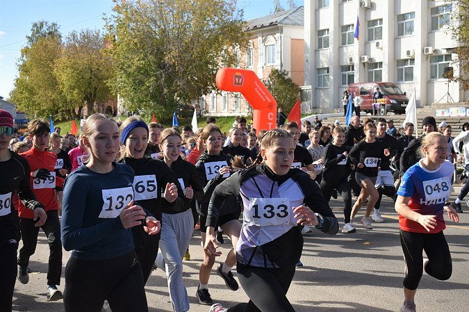 Более 500 человек вышли на старт пробега памяти маршала А.М.Василевского фото 59
