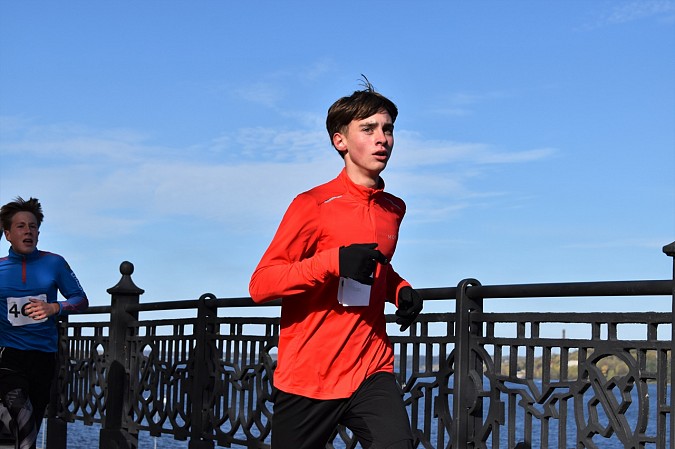 Более 500 человек вышли на старт пробега памяти маршала А.М.Василевского фото 16