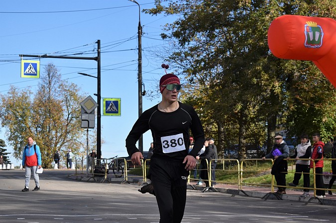 Более 500 человек вышли на старт пробега памяти маршала А.М.Василевского фото 36