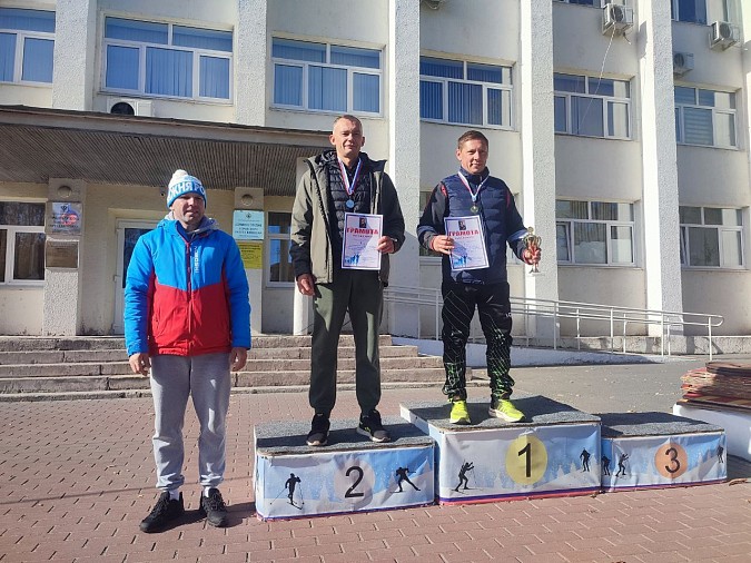 Более 500 человек вышли на старт пробега памяти маршала А.М.Василевского фото 31