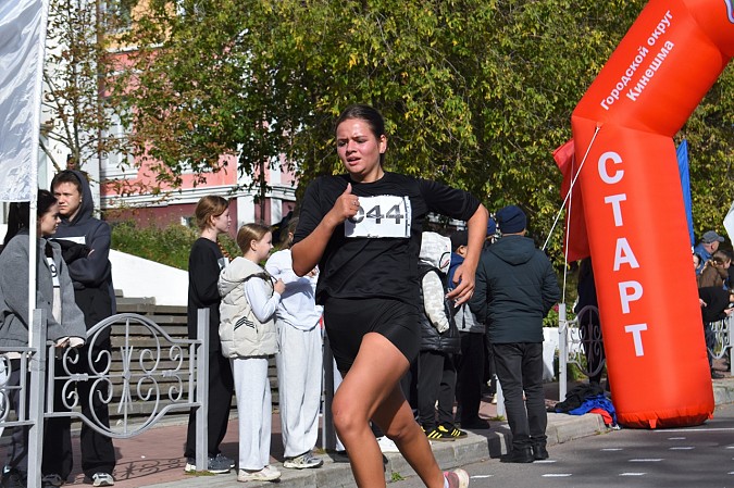 Более 500 человек вышли на старт пробега памяти маршала А.М.Василевского фото 56