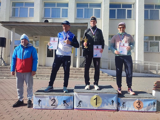 Более 500 человек вышли на старт пробега памяти маршала А.М.Василевского фото 70