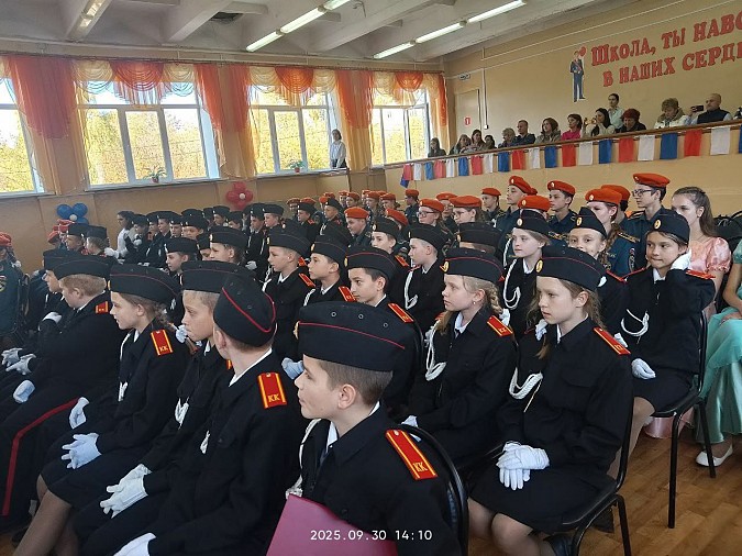 В школе №18 состоялся юбилейный XV патриотический слёт фото 5