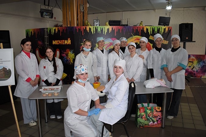 В Кинешме торжественно отметили 85-летие среднего профессионального образования фото 7