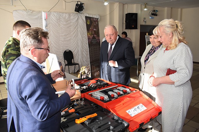 В Кинешме торжественно отметили 85-летие среднего профессионального образования фото 10