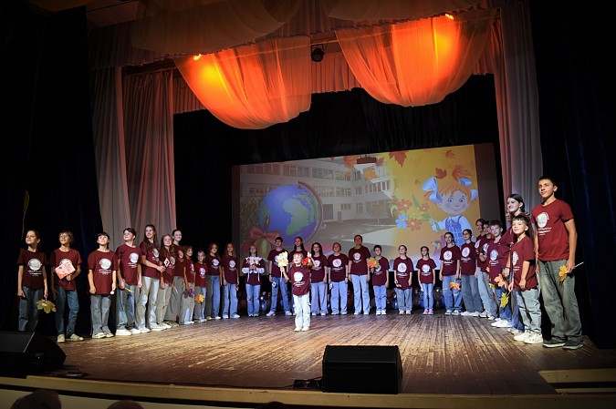 Кинешемских педагогов поздравили с профессиональным праздником фото 13