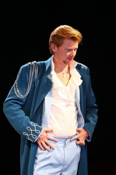 Кинешемский театр представил сценические костюмы к премьере «Мудреца» фото 19