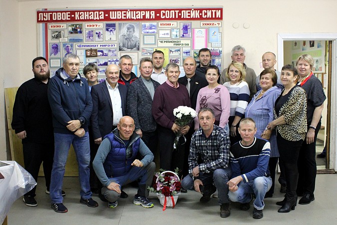 В Луговом чествовали известного тренера Валерия Копытова фото 4