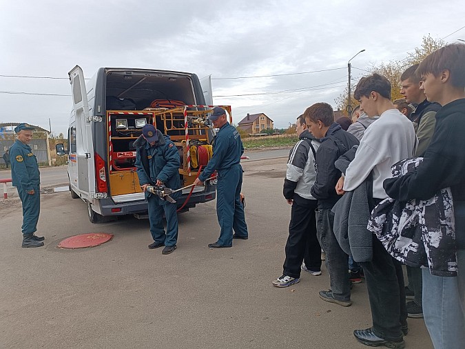 В образовательных учреждениях Кинешмы прошел открытый урок культуры безопасности фото 4