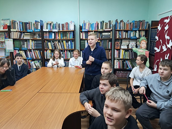 В библиотеке №2 прошло мероприятие, посвященное кинешемским поэтам-фронтовикам фото 2