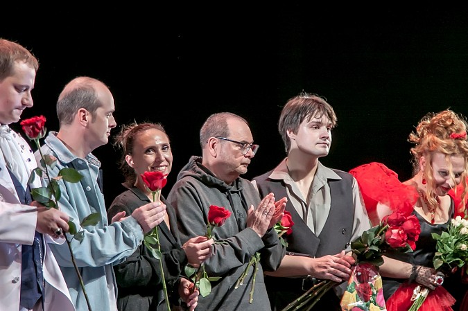 Премьерой «Мудреца» Кинешемский театр открыл 129-й творческий сезон фото 9