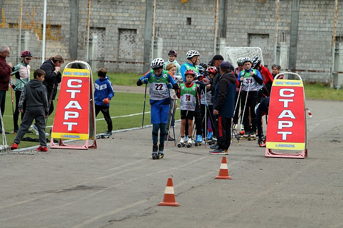 В Кинешме прошли межрегиональные соревнования по классическим лыжероллерам фото 2