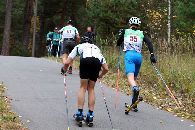 В Кинешме прошли межрегиональные соревнования по классическим лыжероллерам фото 17