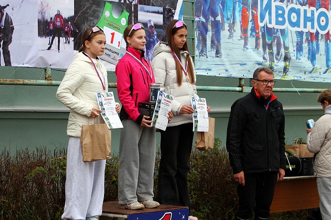 В Кинешме прошли межрегиональные соревнования по классическим лыжероллерам фото 24