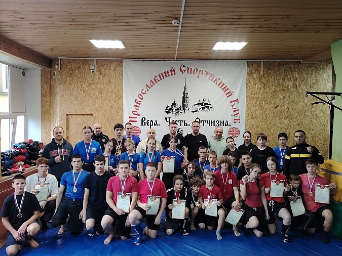 В Кинешме прошел турнир по панкратиону памяти иерея Романа Посыпкина фото 3