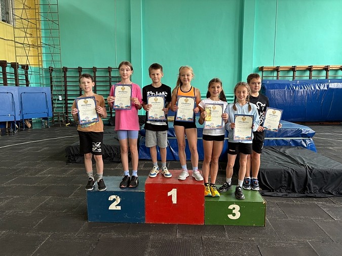 Юные кинешемцы соревновались в легкоатлетическом троеборье фото 2