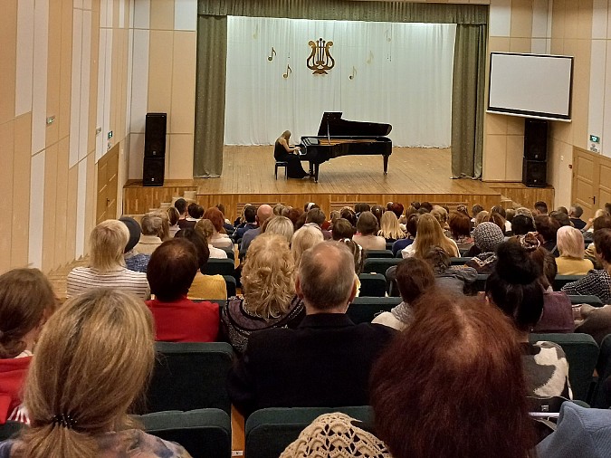 В Кинешме выступила пианистка с мировым именем Валентина Лисица фото 3