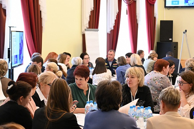 В Ивановской области проходит семинар для специалистов, оказывающих помощь ветеранам СВО фото 2