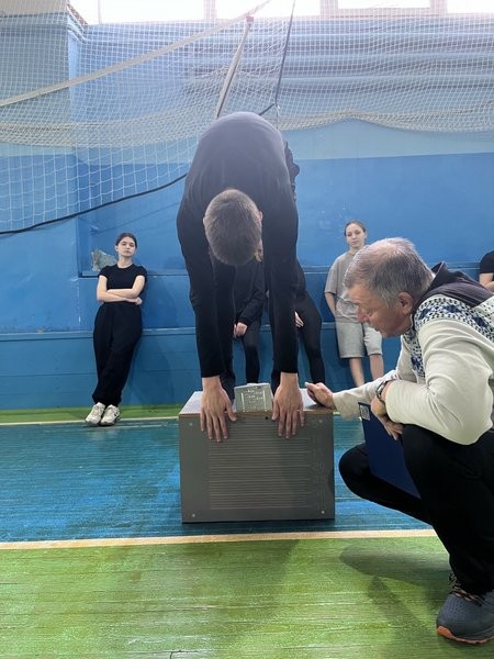 Студенты колледжей Кинешмы сдают нормативы ГТО фото 5