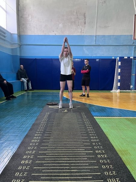 Студенты колледжей Кинешмы сдают нормативы ГТО фото 2