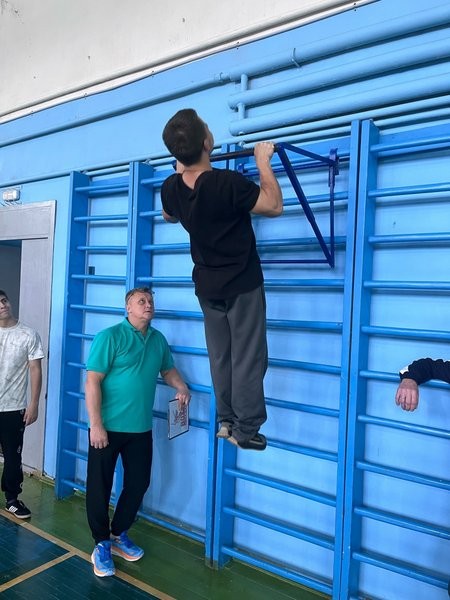 Студенты колледжей Кинешмы сдают нормативы ГТО фото 6