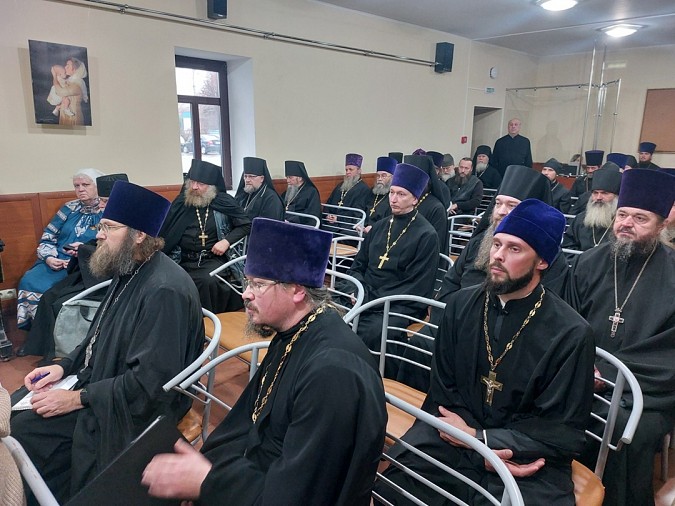 Епископ Иларион принял участие в заседании Архиерейского совета Ивановской митрополии фото 3