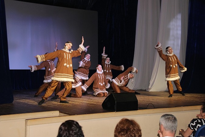 В День народного единства в клубе «Октябрь» состоится концерт «Сударушки» и «Горлицы» фото 3