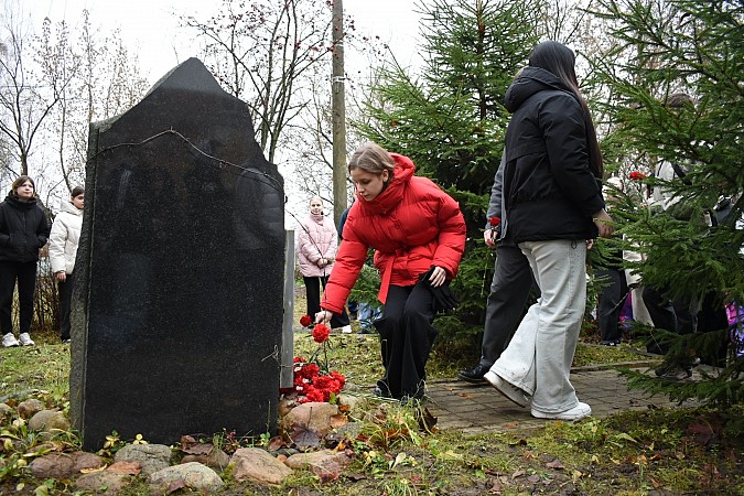 В Кинешме почтили память жертв политических репрессий фото 5