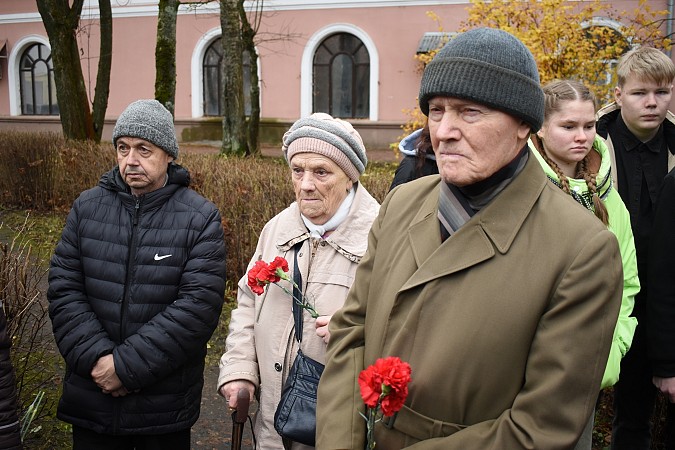 В Кинешме почтили память жертв политических репрессий фото 8