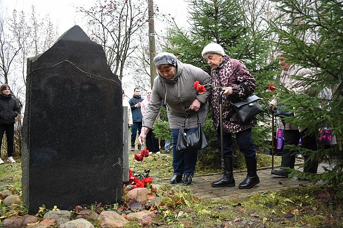 В Кинешме почтили память жертв политических репрессий фото 3