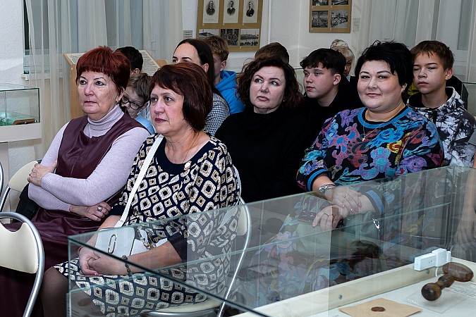 В «Ночь искусств» в Кинешемском музее состоялась презентация комикса «Воевода» фото 4