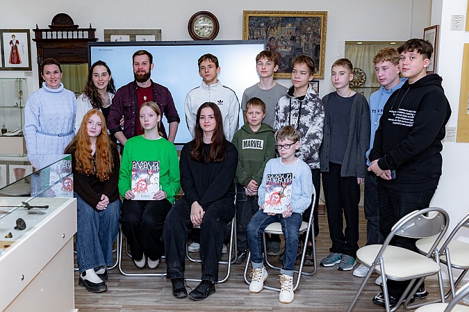 В «Ночь искусств» в Кинешемском музее состоялась презентация комикса «Воевода» фото 9